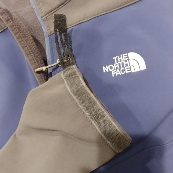 The North Face Apex Weatherproof W/ WindWall - Picture 6 of 6